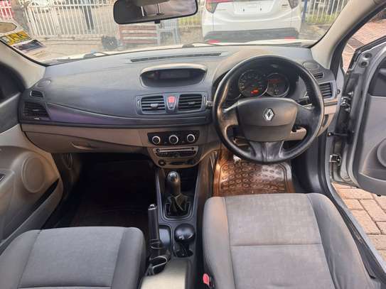 Renault Fluence image 3