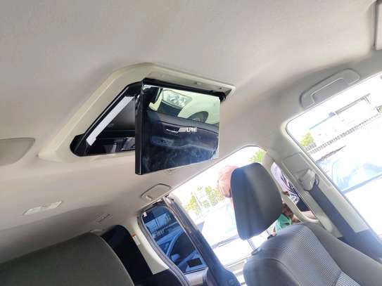 Toyota Voxy black Si 2018 image 6