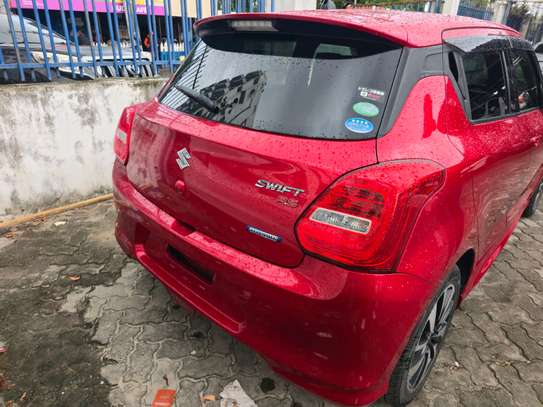 SUZUKI SWIFT RS 2019 image 7