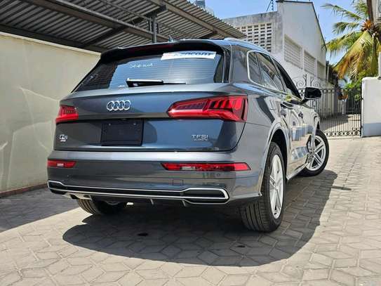 Audi Quattro SQ5 S-Line Grey sunroof 2018 image 9