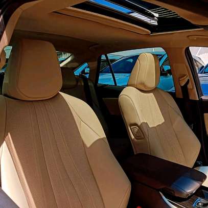 Toyota Crown hybrid sunroof 2019 2000cc image 5