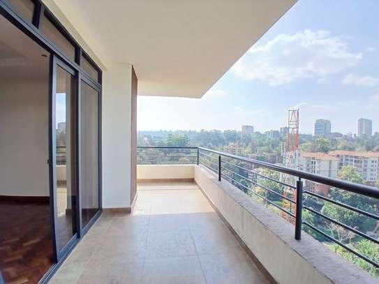 3 Bed Apartment with En Suite at Riverside Drive image 2