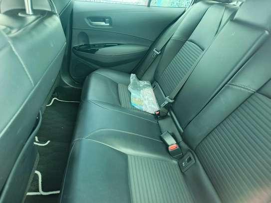 Toyota Corolla sedan image 20