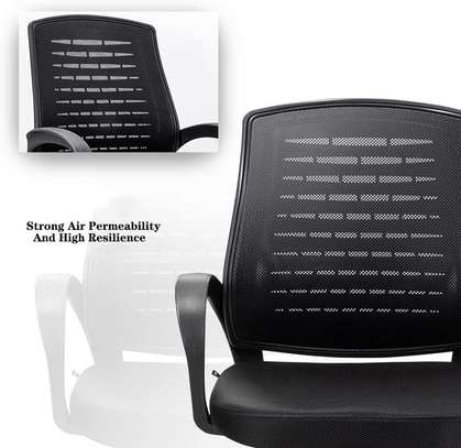 Prime Medium Back Strong Mesh Swivel Chair image 3