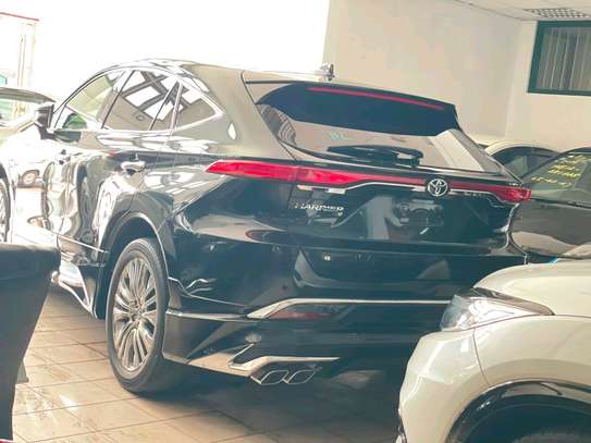TOYOTA HARRIER NEW SHAPE 2020MODEL MOONROOF image 10