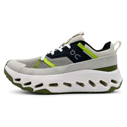 On Running Lightweight Breathable Mesh Shoes image 3