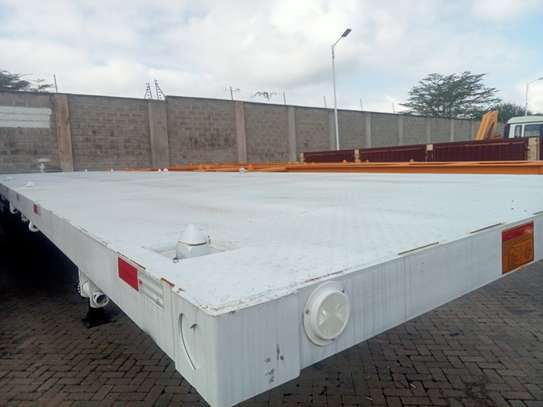 Flatbed Trailers Skeletal Trailers Tipping Trailers image 5