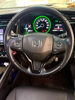 Honda shuttle Z senig image 4