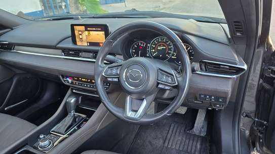 Mazda Atenza image 4