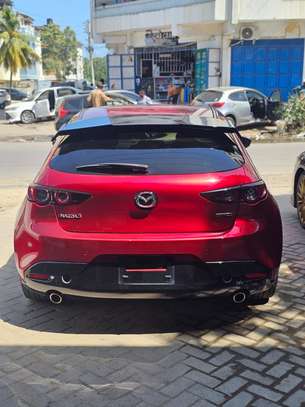 Mazda 3 image 6