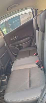 Honda Vezel Hybrid Darkblue 2019 image 6