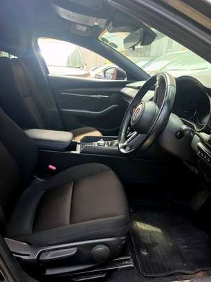 Mazda 3 petrol image 5