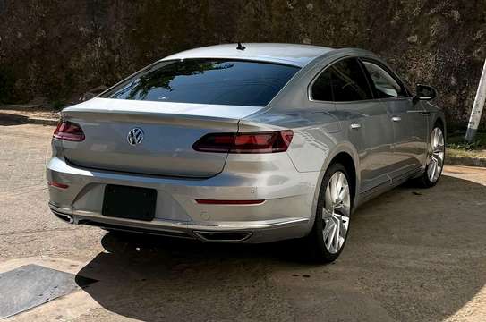 Volkswagen Arteon silver 2019 sunroof image 8