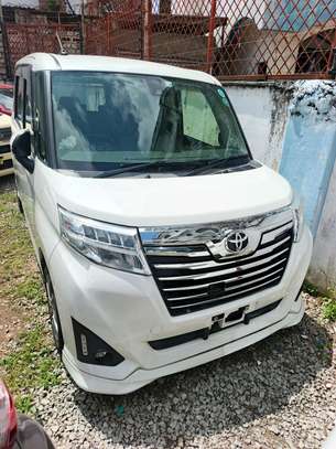 Toyota ROOMY image 6