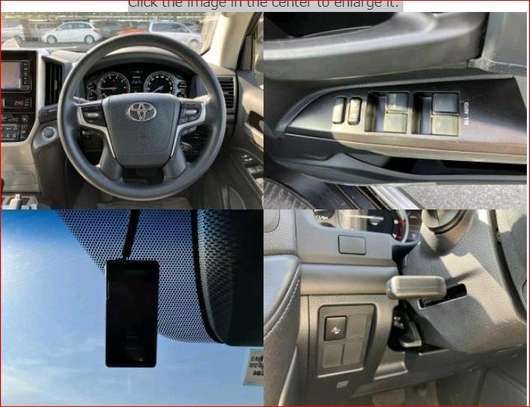Toyota Land Cruiser 2017 model image 3