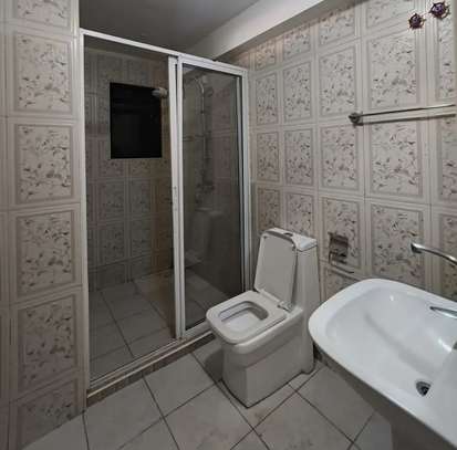 1 Bed Apartment in Kileleshwa image 5