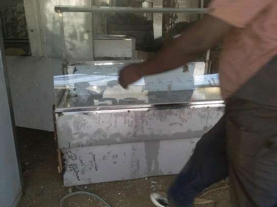 Refrigerated Meat Counters. image 5