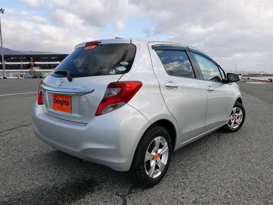 Silver VITZ KDL (MKOPO/HIRE PURCHASE ACCEPTED) image 4