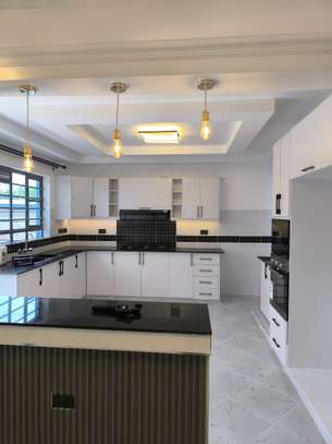 4 Bed Townhouse with En Suite at Ruiru image 19