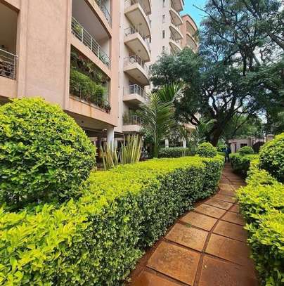4 Bed Apartment with En Suite in Kileleshwa image 18