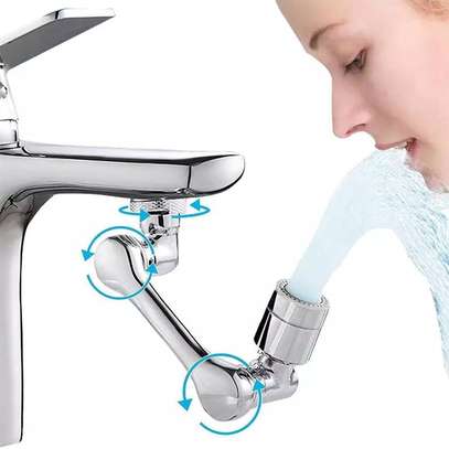 1080° Rotating Faucet Extender image 2