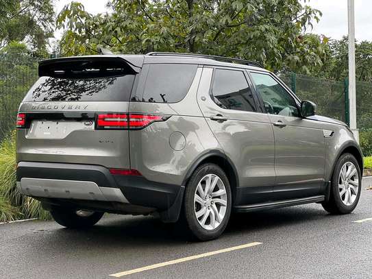 2017 land rover Mary Discovery 5 image 10