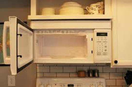 Washing Machines/ Tumble Dryers/ Microwave Ovens Repair image 4