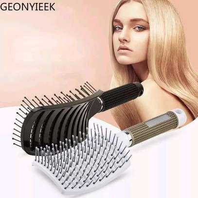 Curved Vented Professional Detangling Comb image 2
