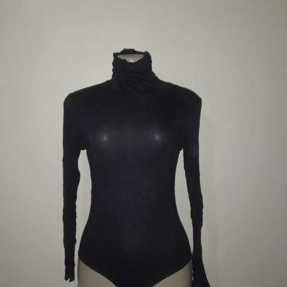 ladies bodysuit (black siz 6-8) image 2