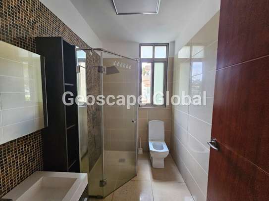 3 Bed Apartment with En Suite in Westlands Area image 16