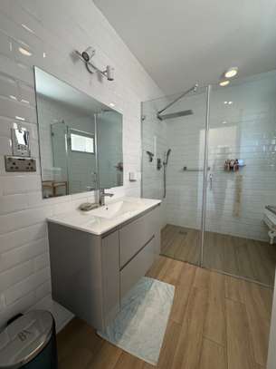 Serviced 2 Bed Apartment with En Suite in Lavington image 15