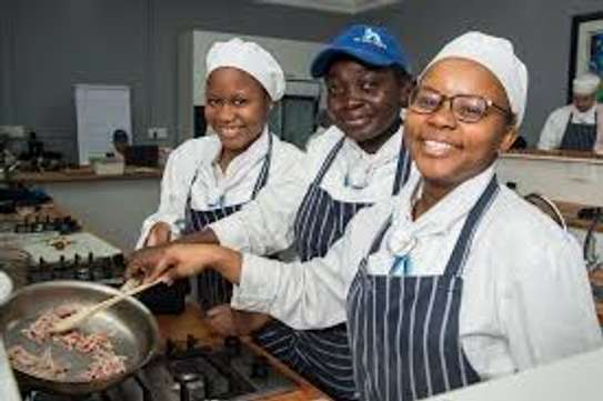 Top 10 Private Chef Service-Highly Skilled Chefs In Nairobi image 1