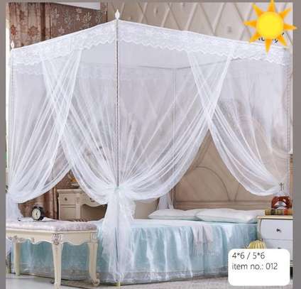 FOUR STAND MOSQUITO NET. image 1