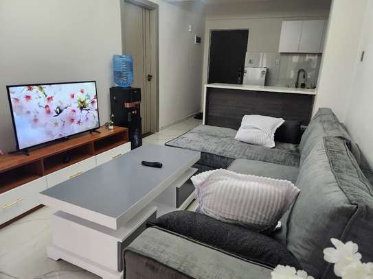 Fully Furnished 1 bedroom apartment in Kilimani, Nairobi image 2