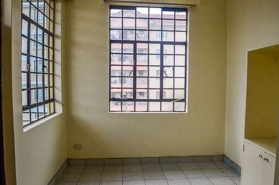 1 bedroom apartment for rent in Langata image 6