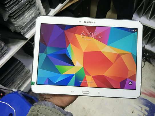 Samsung Galaxy Tab 4 Tablet image 5