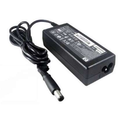 Hp probook 640/645 charger/adapter image 1