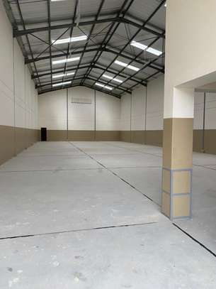 8,500 ft² Warehouse with Aircon in Athi River image 8