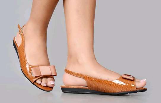 Tiptoe sandals image 2