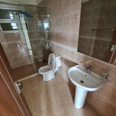 1 Bed Apartment with En Suite at Kileleshwa image 14