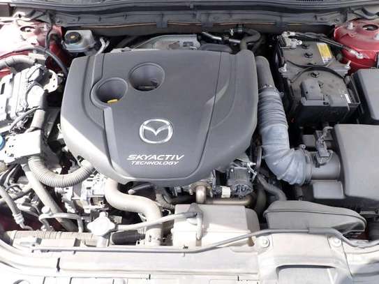 Mazda  Axela  with SUNROOF 2000cc image 5