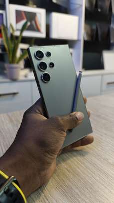 Samsung Galaxy S24 ultra image 3