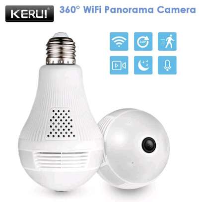 Panaroma WiFi camera bulb image 1
