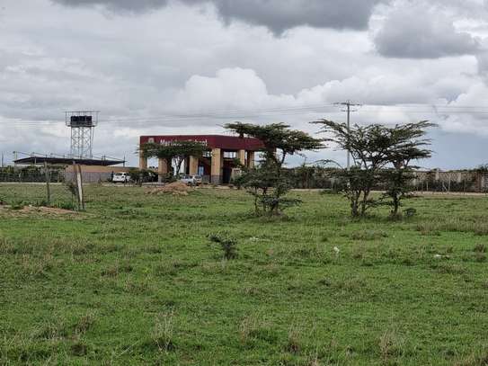 Prime 50x100 land for sale- Isinya image 1