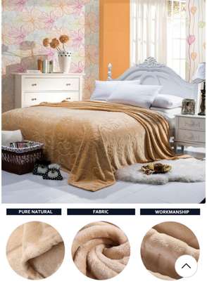 luxury warm and light soft blankets image 9