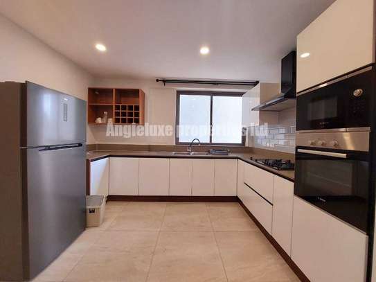 Serviced 3 Bed Apartment with En Suite at Raphta Road image 6