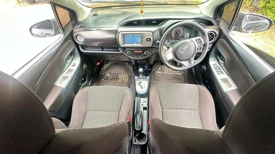 Toyota vitz KDK Black 1300 image 5