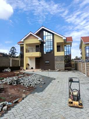 5 Bed House with En Suite in Gikambura image 2