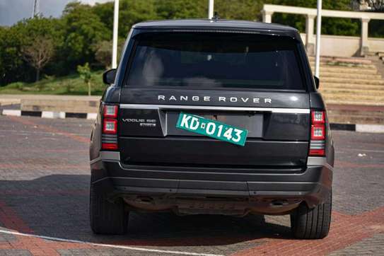 Range Rover Vogue 2015 image 2