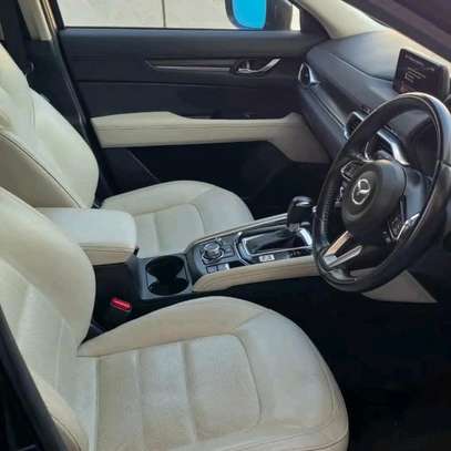 MAZDA CX5 PETROL 2019MODEL 2500cc image 5